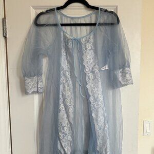 ‘Movie Star’ Blue Lacy Vintage Nightgown - Women’s Size Small